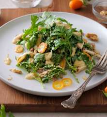 金棗、油豆腐山茼蒿沙拉