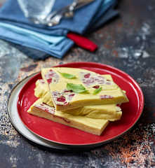 Patatesli Pastırmalı Omlet