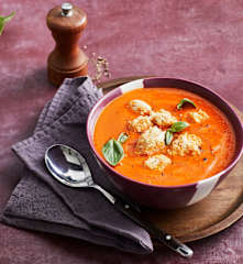 Tomatensuppe mit Hähnchen