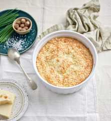 Soufflé de atum e cebolinho