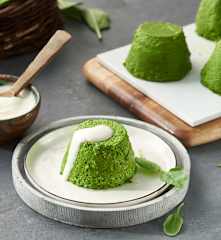 Flanes de espinacas, queso y atún