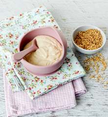 Baby rice porridge (first foods)