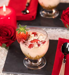 Coppa degli innamorati cioccolato bianco e fragole