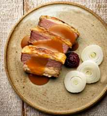 Slow-cooked Short Rib with Beetroot Purée