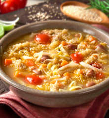 Zuppa di quinoa e fagioli borlotti