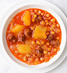 Garbanzos con chistorra