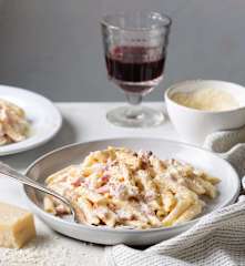 Macaroni carbonara