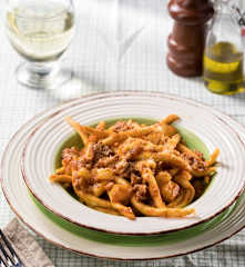 Fileja al ragù