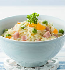 Arroz com cenoura e ervilhas