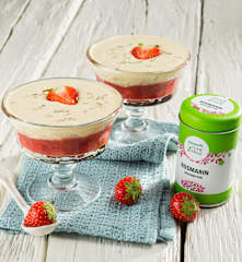 Schoko-Rosmarin-Creme mit Erdbeerragout