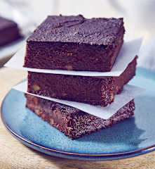 Blumenkohl-Brownies mit Walnüssen