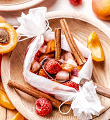 Fruits d'été en papillote