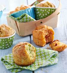 Muffins courgette et muffins saumon
