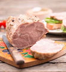 Dušená šunka ve středozemní marinádě