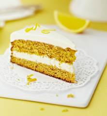 Orangen-Möhren-Torte