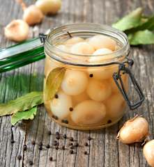 Cebollitas en aceite