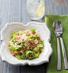 Zimní salát s pohankou a růžičkovou kapustou