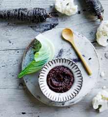 Beef, purple carrot and cauliflower purée (around 6 months)