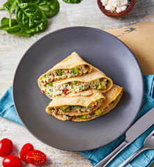 Crepas de avena rellenas de requesón