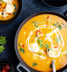 Soupe de poisson au lait de coco avec patates douces