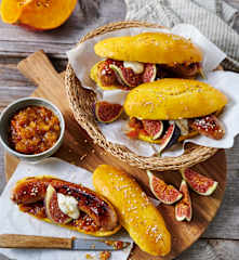 Kürbis-Dog mit Chutney