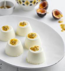 Panacotas de chocolate branco