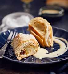 Mini-Strudel mit Federweißer-Schaum