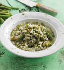 Risoto de ervilhas, espargos e favas