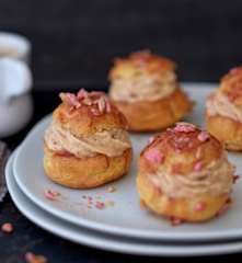 Chouquettes à la crème pralinée