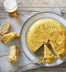 Tortilla de patatas con jamón y quesitos