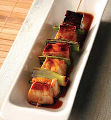 Szaszłyki z miecznika z sosem teriyaki