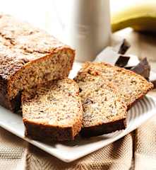 Bolo de banana e noz