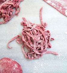 Taze Pembe Makarna