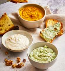 Tris di salse per aperitivo