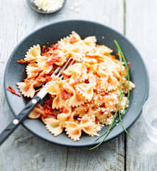 Pâtes au jambon et au chorizo