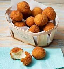 Croquetas de bacalao con queso manchego