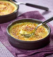 Crème brûlée à la violette