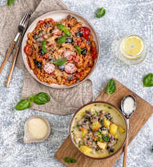 Zupa pieczarkowa z kurczakiem; Jednogarnkowy makaron à la ratatouille