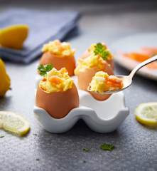 Œufs brouillés au saumon fumé