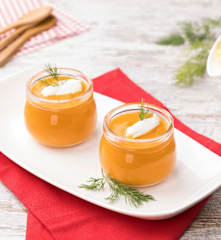 Vellutata fredda di pomodoro e yogurt greco