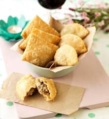 Pastéis de massa tenra de borrego