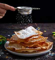 Chiacchiere allo yogurt
