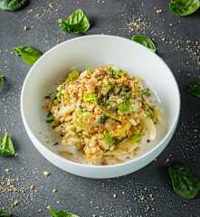 Lauwarmer Gerstensalat mit Fenchel und Birne