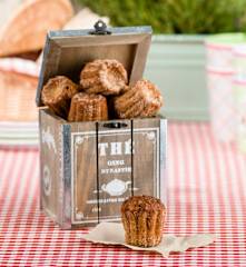 Mini Apple and Cinnamon Muffins