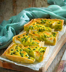 Torta salata piselli e primo sale