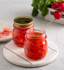 Marynowane rzodkiewki (TM6, TM7)