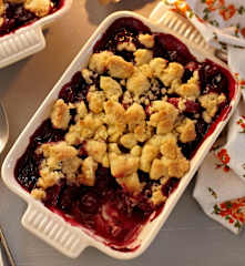 Kirsch-Bananen-Crumble