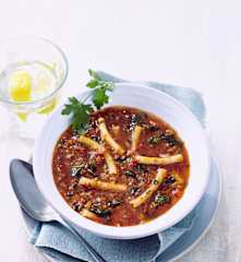 Makkaroni-Hackfleisch-Suppe