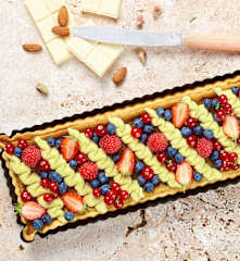 Délice d'été aux fruits rouges et à la pistache