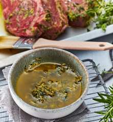 Kräutermarinade zu Roastbeef